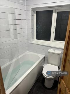 2 bedroom semi-detached house to rent, Stanage Rise, Sheffield, S12