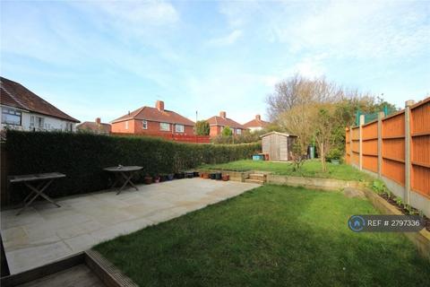 4 bedroom semi-detached house to rent, Kendal Road, Horfield, Bristol, BS7