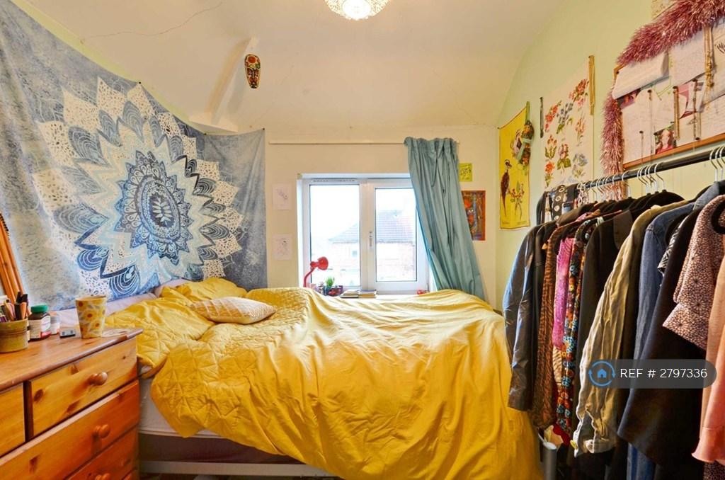 Upstairs Room #2