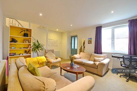 undefined, Kendal Road, Horfield, Bristol, BS7