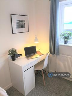 undefined, Green Road, Swindon, SN2