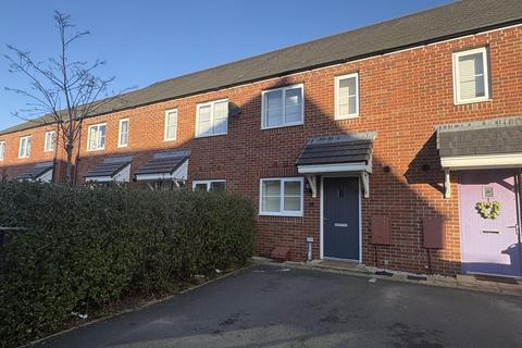 2 bedroom terraced house for sale, Linnet Road, Bodicote, Banbury