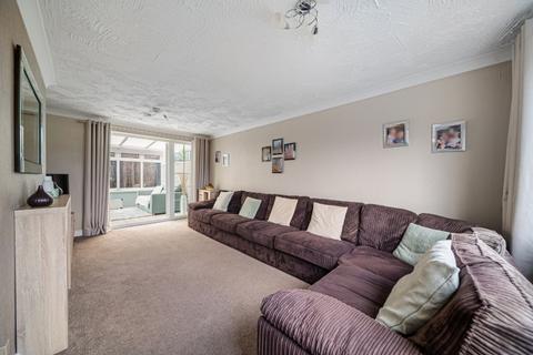 undefined, Scott Road, Gravesend DA12