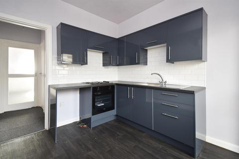 1 bedroom flat for sale, Marine Court, St Leonards on Sea TN38