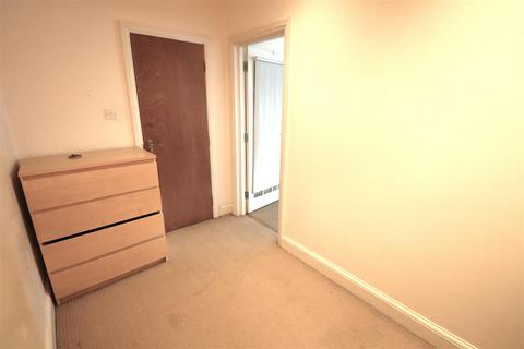 House share to rent, Mayfields, Wembley