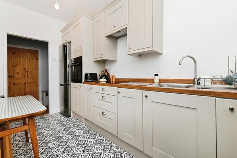 2 bedroom semi-detached bungalow for sale, Helena Road, Rayleigh