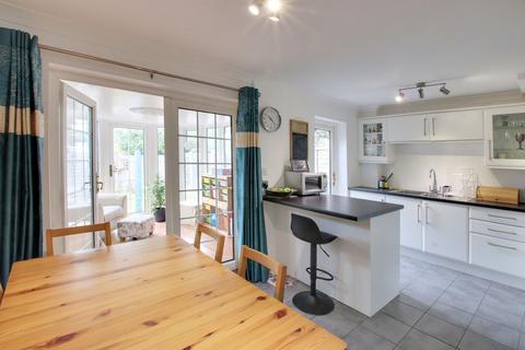 3 bedroom terraced house for sale, Barons Walk, Shirley