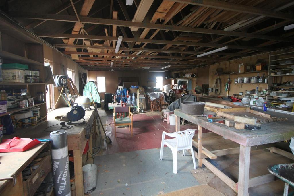 Work shop 2.JPG