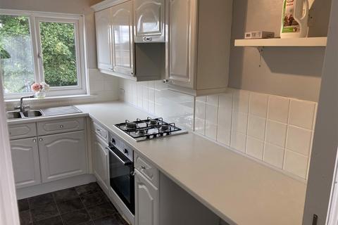 2 bedroom flat for sale, Eltham Crescent, Thornaby