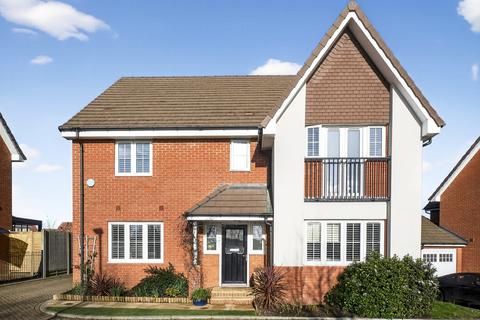5 bedroom detached house for sale, Gold Place, Bracknell, RG42