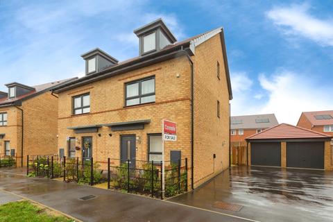 4 bedroom semi-detached house for sale, Baileys Crescent, ABINGDON