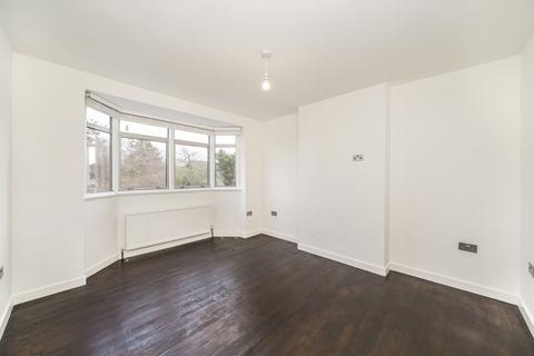 3 bedroom semi-detached house to rent, Woolacombe Road, London, SE3