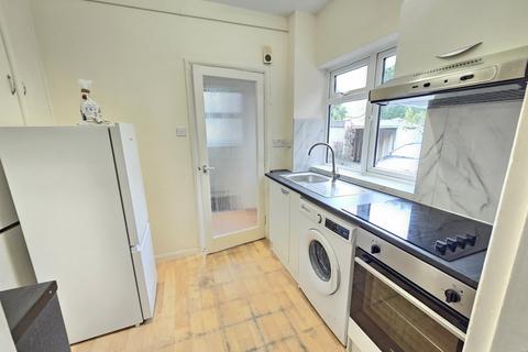 1 bedroom ground floor flat to rent, Queens Road, Ascot SL5