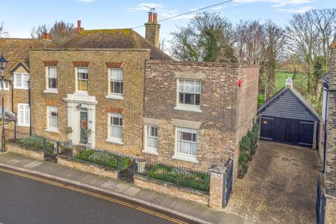 4 bedroom house for sale - Strand Street, Sandwich, Kent