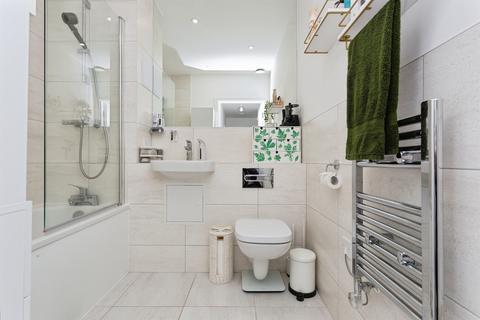 1 bedroom apartment for sale, Perth Close, Northolt