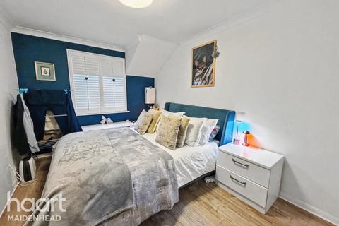 1 bedroom apartment for sale, Old Bath Road, SLOUGH