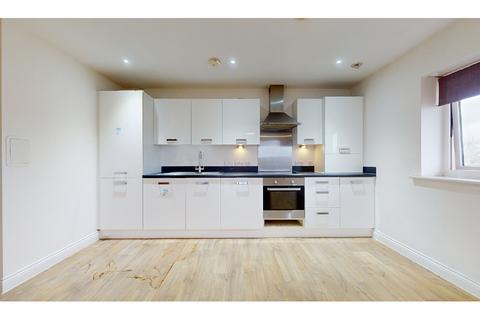 2 bedroom apartment to rent, Stafford Avenue, Hornchurch, RM11
