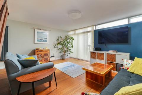 4 bedroom end of terrace house for sale, Ravenswood Gardens, Southsea