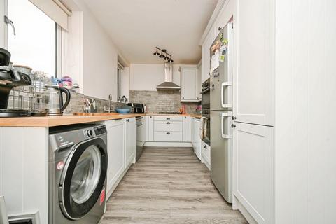 3 bedroom end of terrace house for sale, Stilton Path, Borehamwood