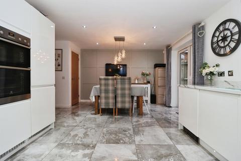 4 bedroom detached house for sale, Rodford Ride, Yate, Bristol