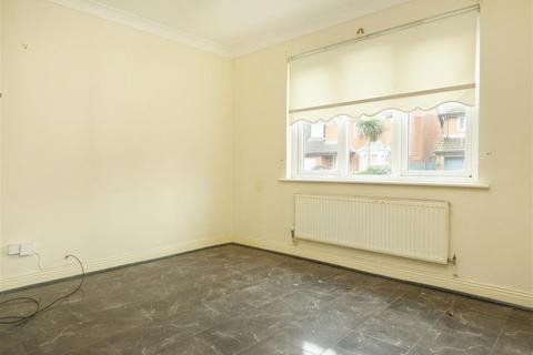 4 bedroom detached house for sale, Balmoral Way, Prescot, Liverpool
