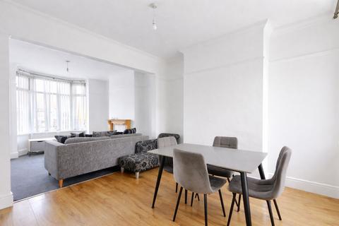 3 bedroom terraced house to rent, Mosman Terrace, Middlesbrough TS3