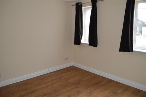 1 bedroom flat to rent, Ferro Road, Rainham, RM13