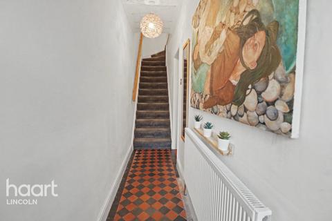 3 bedroom terraced house for sale, Sincil Bank, Lincoln