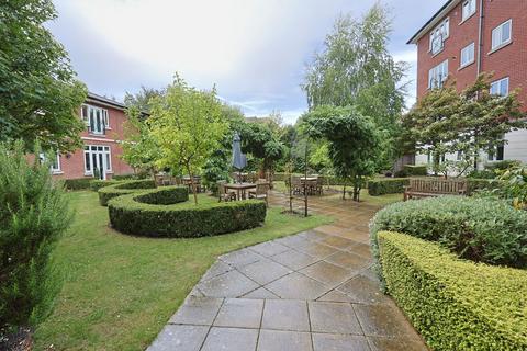 1 bedroom flat for sale, Langstone Way, London NW7