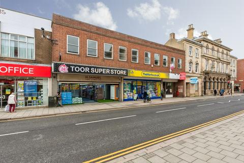undefined, High Street, Grantham