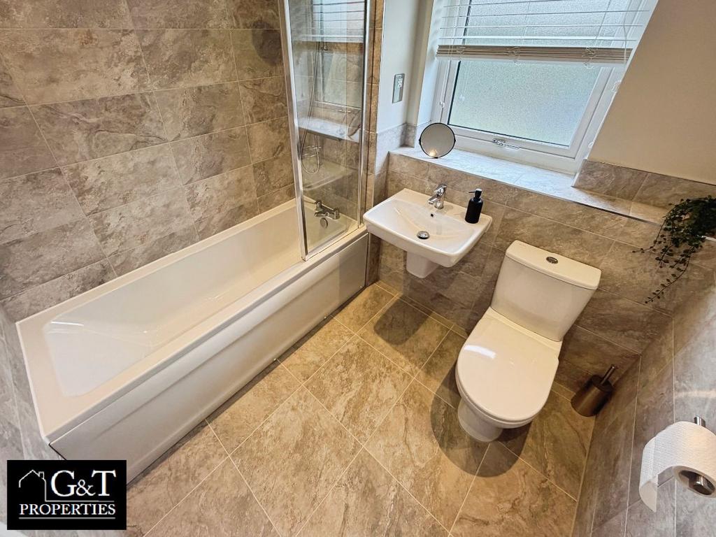 Family bathroom