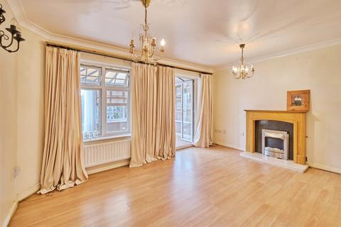 3 bedroom detached house for sale, Hobhouse Close, Birmingham