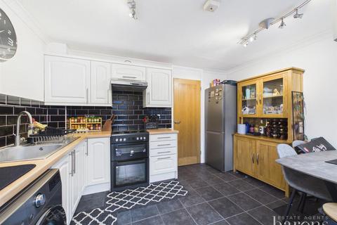 undefined, Ellington Drive, Basingstoke RG22