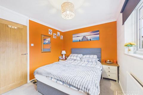 undefined, Ellington Drive, Basingstoke RG22