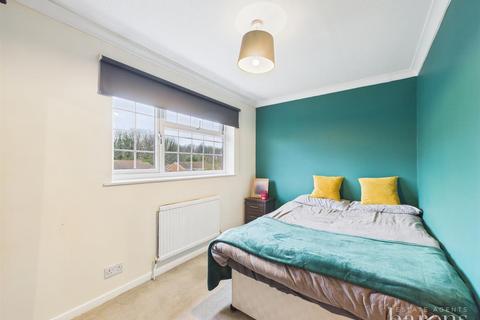 undefined, Ellington Drive, Basingstoke RG22