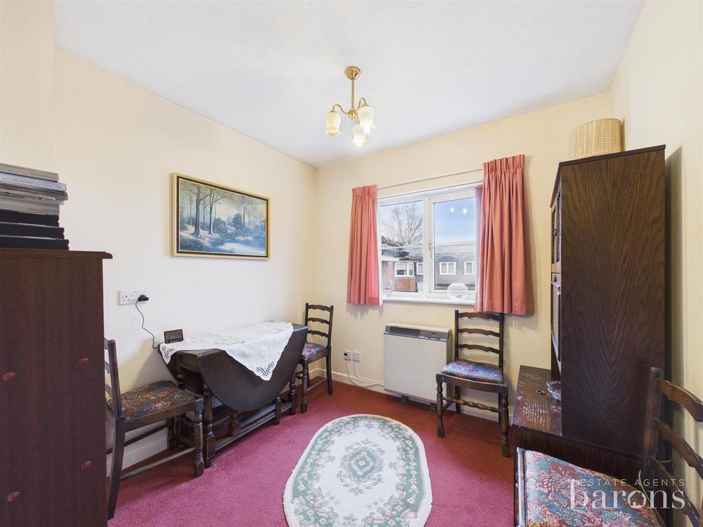 CAM05500 G0-PR0136-STILL003.jpg