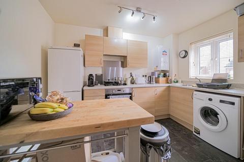 2 bedroom ground floor flat for sale, Scholars Way, Melksham SN12