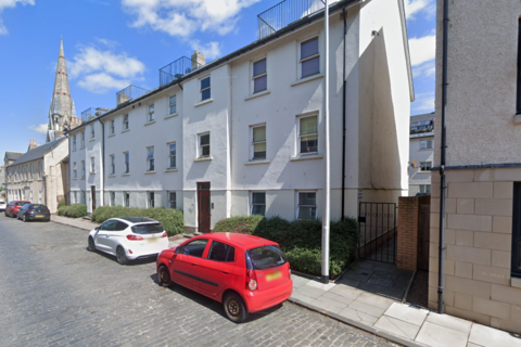2 bedroom ground floor flat to rent, Roxburgh Street, Kelso, TD5