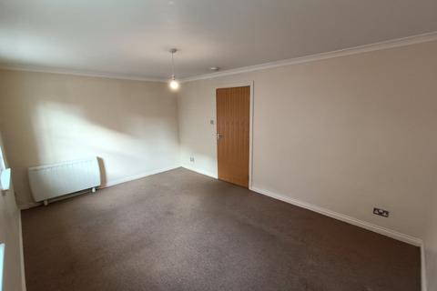 2 bedroom ground floor flat to rent, Roxburgh Street, Kelso, TD5