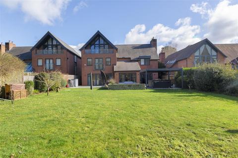 6 bedroom detached house for sale, Woodland Gate Walk, West Malling ME19