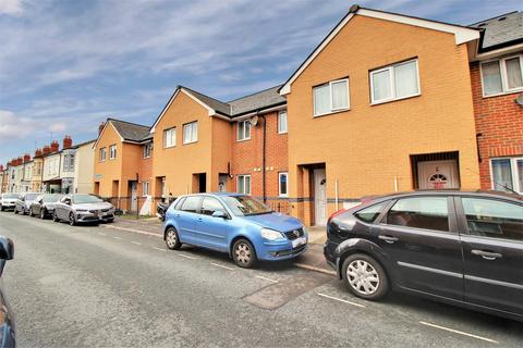 2 bedroom terraced house for sale, Stratton Road, Gloucester