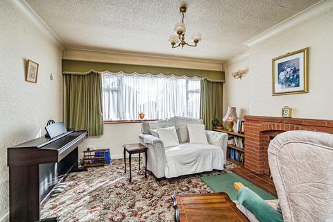 3 bedroom semi-detached house for sale, High Arcal Drive, Sedgley, Dudley