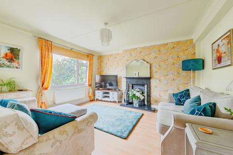 3 bedroom semi-detached house for sale, Radstock Way, Merstham, Redhill