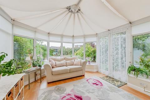 3 bedroom semi-detached house for sale, Radstock Way, Merstham, Redhill