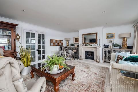 3 bedroom penthouse for sale, Kingdom Place, Saltash PL12