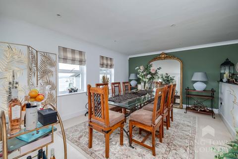 3 bedroom penthouse for sale, Kingdom Place, Saltash PL12