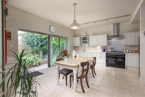 4 bedroom semi-detached house for sale, High Street, Wetherby LS23