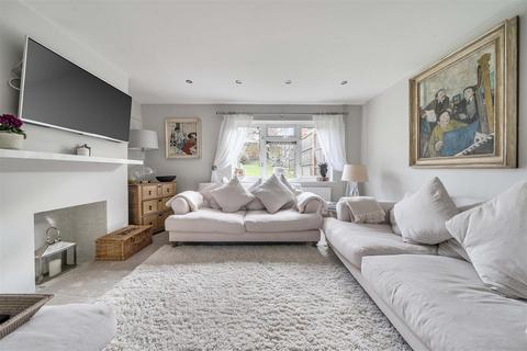 undefined, Great Goodwin Drive, Guildford