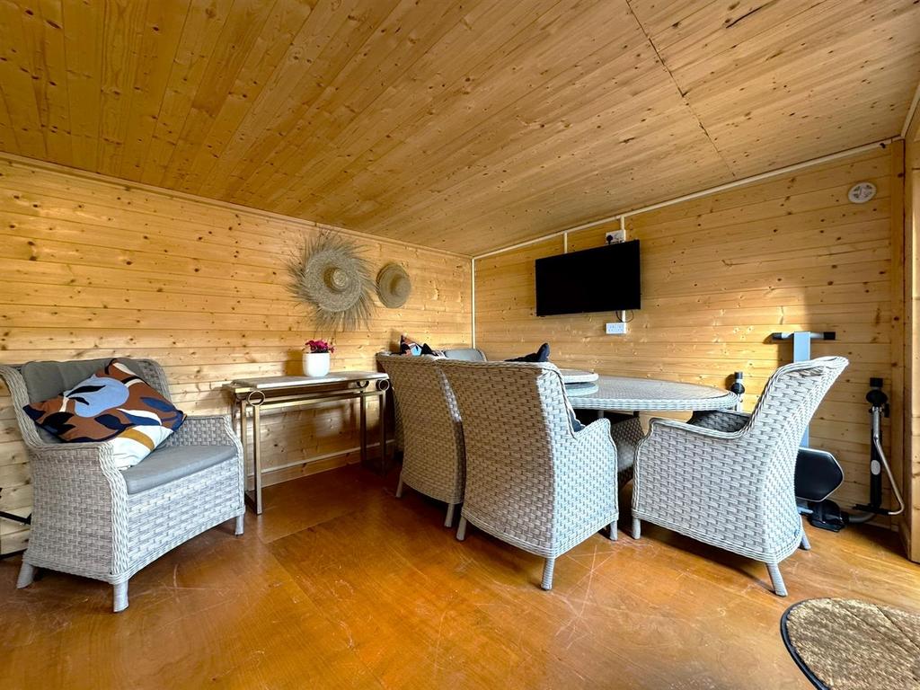 Log Cabin