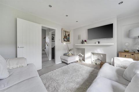 undefined, Great Goodwin Drive, Guildford